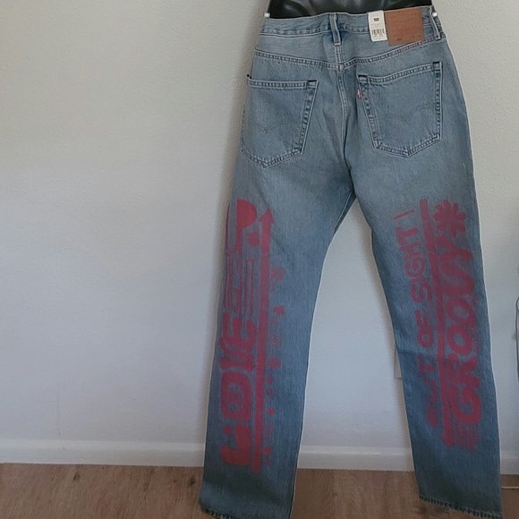 💯 % Authentic Levi’s Jeans 👖 - Picture 3 of 7
